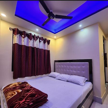 Hotel Ilora By Wb Inn ธาราพิธ ภายนอก รูปภาพ
