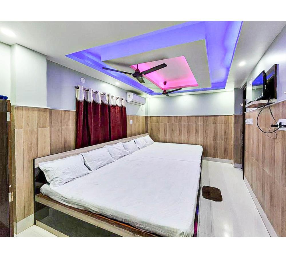 Hotel Ilora By Wb Inn ธาราพิธ ภายนอก รูปภาพ